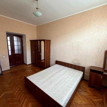 Продам просторную 3-к квартиру Акинфеева парк Шевченко Нагорка