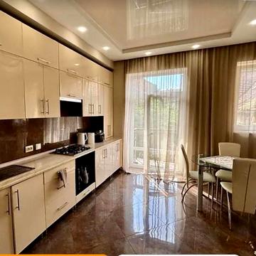 Продаж 2 кімн квартири в центрі Ужгорода