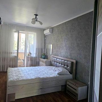 Довгострокова оренда 3к Квартира Метробудівська вулиця