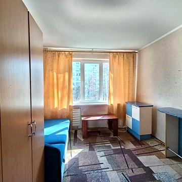 2 кімн. квартира на 3 поверсі в р-н Левка Лукяненко