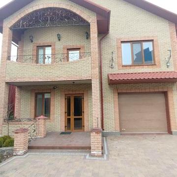 Здається Шикарний 4 кімнатний Будинок по вулиці Подільська.