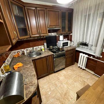 Оренда 2к дуже гарної квартири по вулиці Дністерська неподалік парку