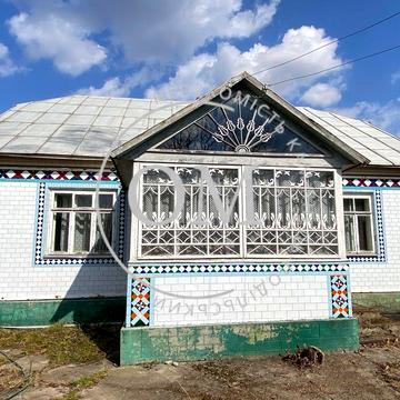 Продам будинок з літньою кухнею неподалік міста