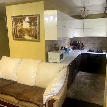 Оренда двокімнатної квартири у самому Центрі . вул. Тютюнника 49