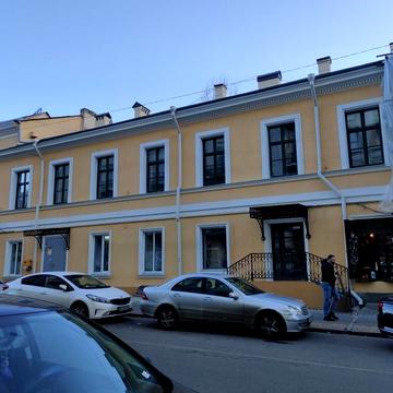 Ланжеронівська вул., 17