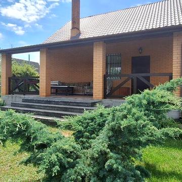 Здам дачу в м.Переяслав.