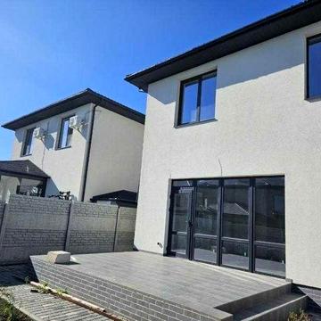 Дом с качественным ремонтом  в Червонном хуторе