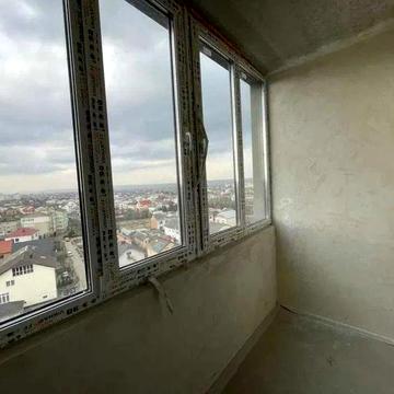 Продається однокімнатна квартира біля парку