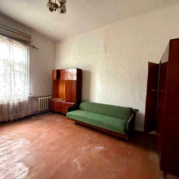 Продаж 2-кімнатної квартири з окремим входом, м. Бердичів