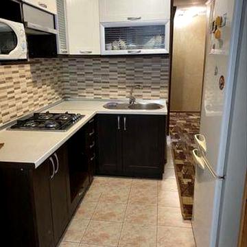 Сдам 2х комнатную квартиру на длительный срок.