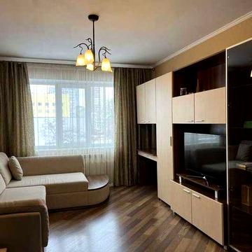 Сдам 2-х комнатную квартиру возле Цирка\Набережная