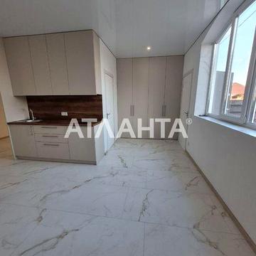 єВідновлення квартира 1к з двориком