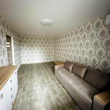 Оренда двокімнатної квартири , вул. Желваковского 4