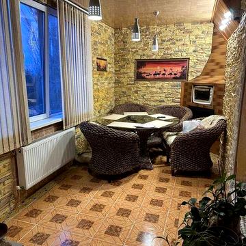 Известковая, 2-х комнатная  квартира 45 кв. с ремонтом, Газовый котёл