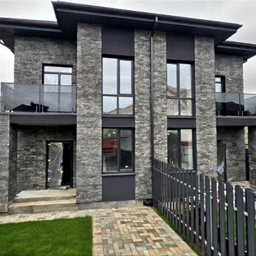 Дуплекс 145 м.кв. з чистовим оздобленням в центрі міста, 3 сот ділянка