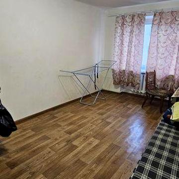 Сдам 1 к малосемейку Кирова/Поля средина