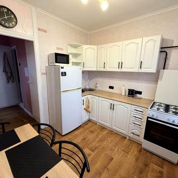 Оренда 2-х кім квартири 8/9 Центр вул Колодязна