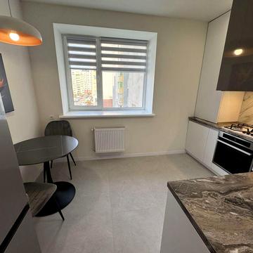 Перша оренда, ЖК Юність Чабани/Теремки