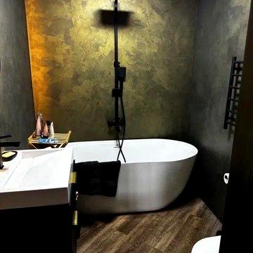 Продаж 2 кімнатна центр