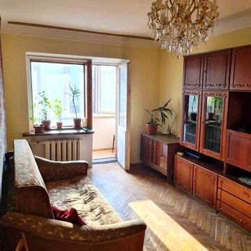 1-к квартира м.Голосіївська — 5 хв | 2 поверх | газ | від власника