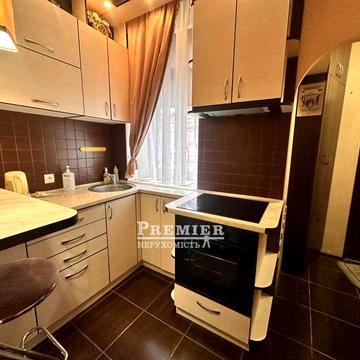 Студія з сучасним ремонтом . До центра Одеси 10 хвилин