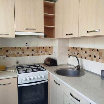 Сдам 1 к кв Метро Героев труда С животными Т26