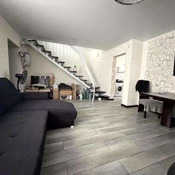 Таунхаус 77 м з терасою, ремонт меблі та техніка. СЕРТИФІКАТ