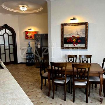 Оренда квартири, вул. Коновальця Євгена, м.Печерська