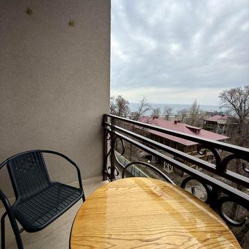 Долгосрочная аренда, ЖК Авиньон, терраса