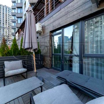 Центр. Печерськ. Дизайнеська квартира з террасою. Новий жк