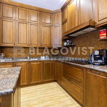 Продаж будинку 298м2 з ремонтом 10 соток Троєщина Деснянський