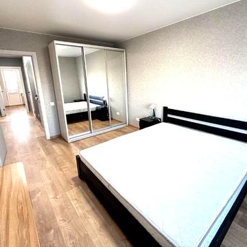 ЖК Одеський бульвар,  3 кімн квартира метро Теремки