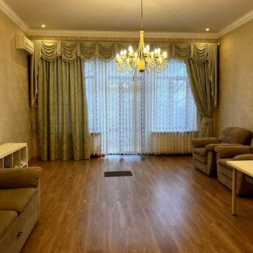 Простора та стильна квартира 150 м² у самому центрі Oдеси