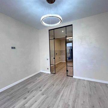 Продам квартиру в новобудові з цегли, з ремонтом Одеса ЖК Золоті Стовпи