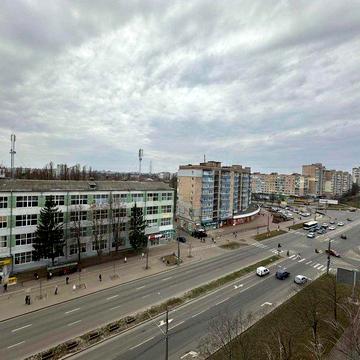 Затишна 2 кімн кв-ра пр Левка Лукяненка (Рокосовського), біля "Ниви"