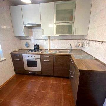 Здам в оренду 3 к вул.Героїв Крут, 8 Нагорка Соборний район