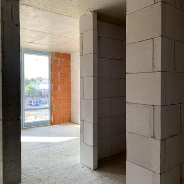 Простора однокімнатна квартира 45м2 пасічна