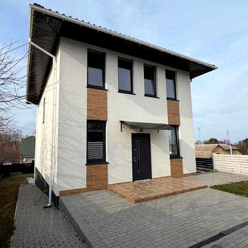 Продам сучасний двоповерховий будинок в Старих Петрівцях