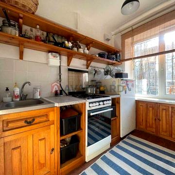 Продаж, охайна бюджетна квартира на 1 поверсі 19500 usd