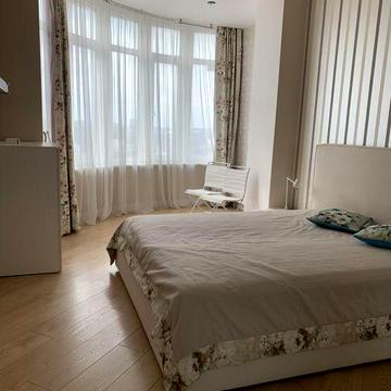 Здам  2ох кімнатну квартиру в центрі