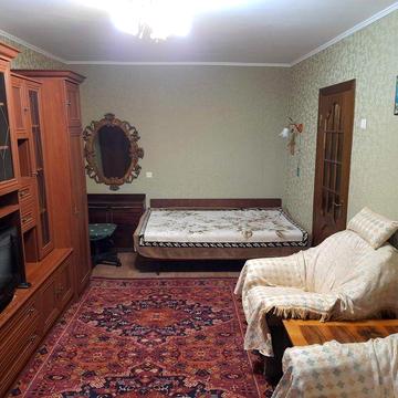 Сдам свою 1 кімнатну квартиру в Лісках 6000