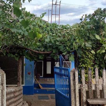 Продаємо будинок