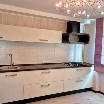 Здам в оренду 2к кв. у новобудові в центрі міста, вул. Шевченка 11