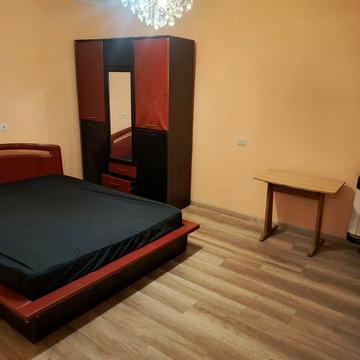 Довгострокова оренда будинку