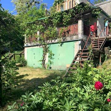 Будинок. Для пчеловодства ,фермерства  птаховодства та пчеловодства .П