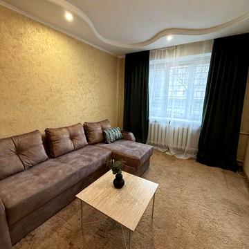 Затишна квартира. 1й поверх. Газ. Виноградарь. Довгострокова оренда