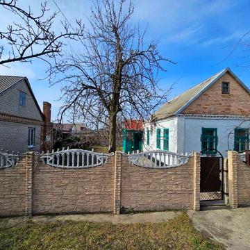 Продам цегляний 3 к будинок Дніпро смт Мирне