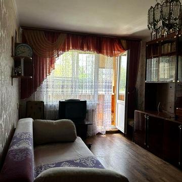 Здам в аренду однокімнатну квартиру в центрі міста.