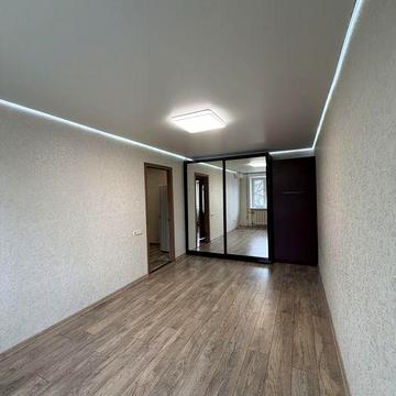 Без комісії ! Продаж квартири Олександра Поля 127