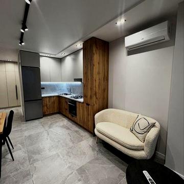 Оренда 2 км квартири ЖК Семицвіт. Ближній центр